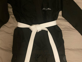 Tatami Fightwear bbj gi. Koko F4L, Kamppailulajit, Urheilu ja ulkoilu, Turku, Tori.fi Tatami Fightwear bbj gi. Koko F4L, Kamppailulajit, Urheilu ja ulkoilu, Turku, Tori.fi