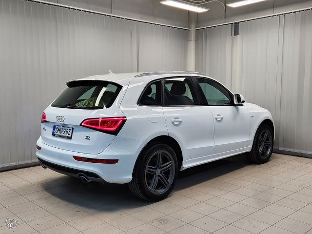 Audi Q5 5