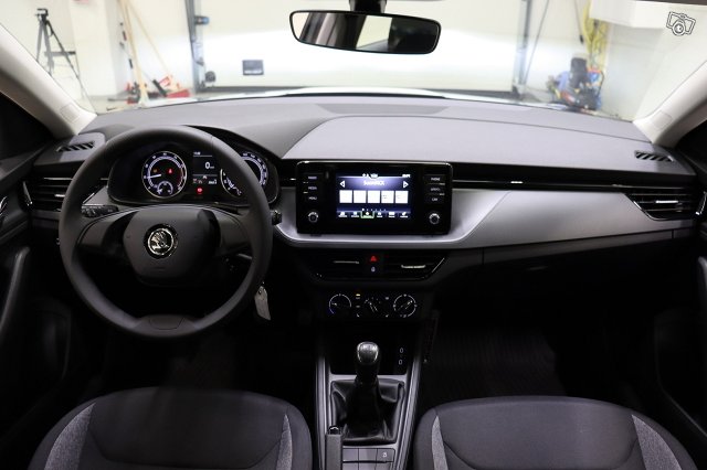 Skoda Scala 13