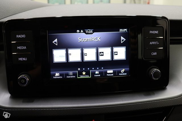 Skoda Scala 17