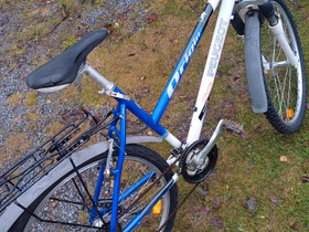 Peogeot 26", 21-vaihteinen, Hybridipyörät, Polkupyörät ja pyöräily, Nokia, Tori.fi Peogeot 26", 21-vaihteinen, Hybridipyörät, Polkupyörät ja pyöräily, Nokia, Tori.fi