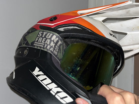 Mopokypärä, Ajoasut, kengät ja kypärät, Mototarvikkeet ja varaosat, Kankaanpää, Tori.fi Mopokypärä, Ajoasut, kengät ja kypärät, Mototarvikkeet ja varaosat, Kankaanpää, Tori.fi