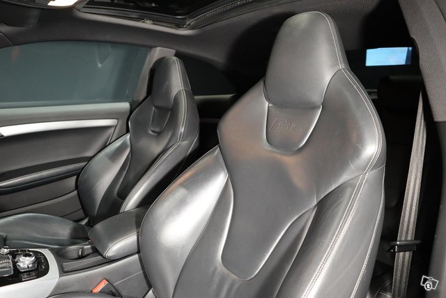 Audi S5 16