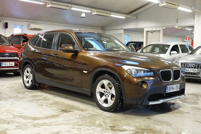 BMW X1, kuva 1