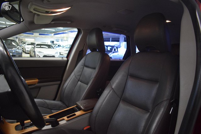 Volvo V50 10