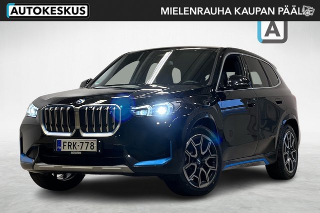 BMW IX1, kuva 1