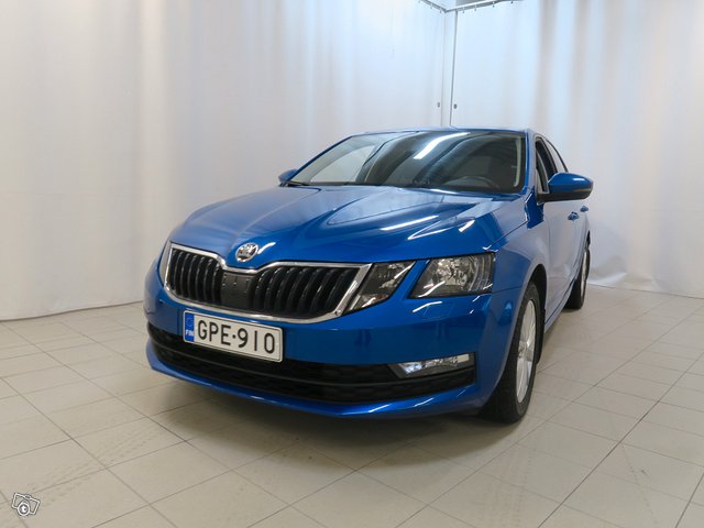 SKODA Octavia 1