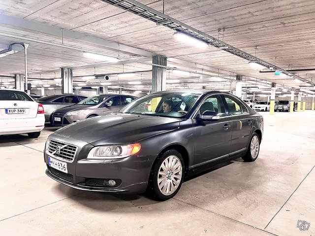 Volvo S80 2