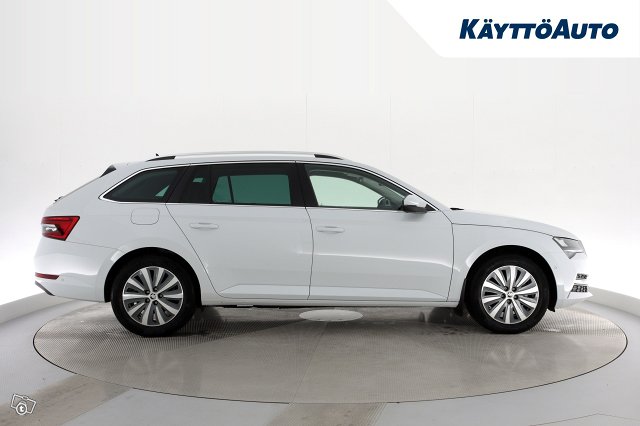 Skoda Superb 5