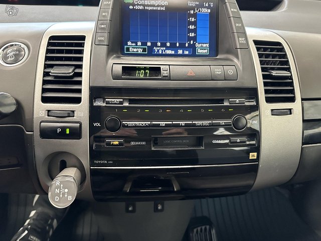 Toyota Prius 17