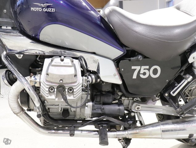 Moto Guzzi Nevada 7