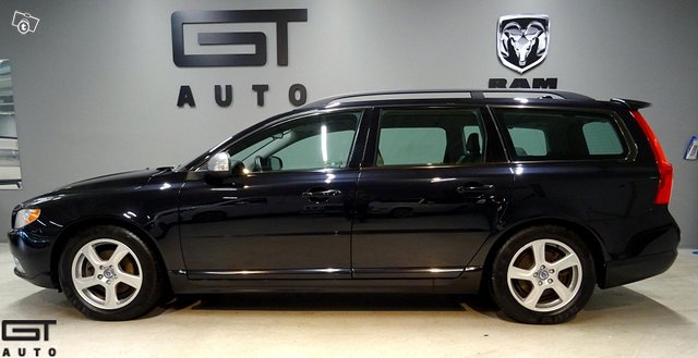 Volvo V70 2