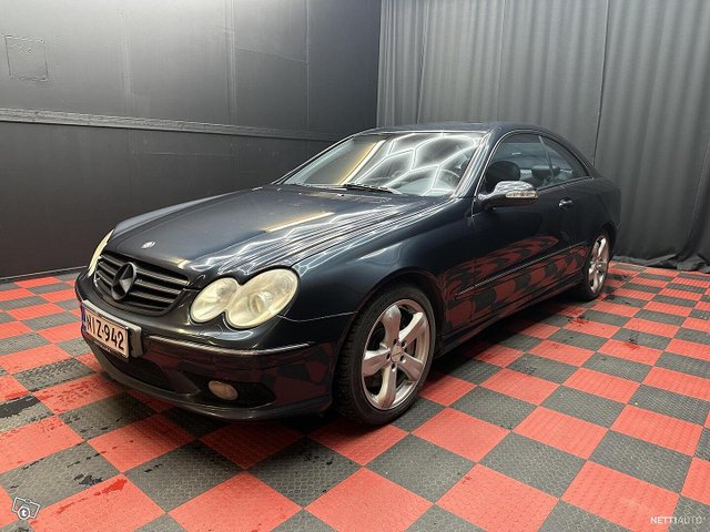 Mercedes-Benz CLK 55 AMG