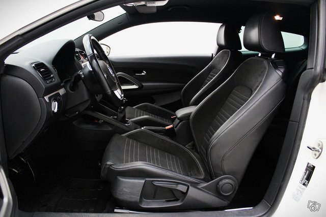 Volkswagen Scirocco 5