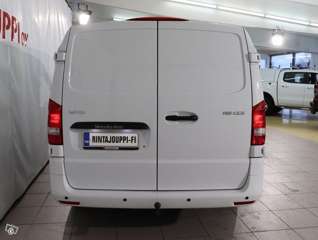 Mercedes-Benz Vito 5