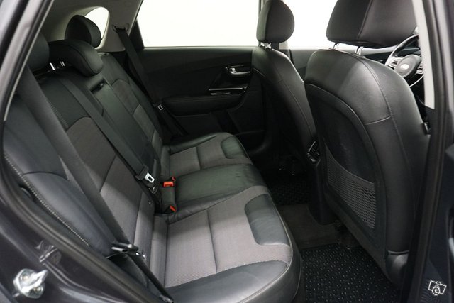 Kia Niro 12