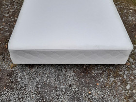 120x200cm runkopatjasänky vaalea (r1), Sängyt ja makuuhuone, Sisustus ja huonekalut, Pori, Tori.fi 120x200cm runkopatjasänky vaalea (r1), Sängyt ja makuuhuone, Sisustus ja huonekalut, Pori, Tori.fi