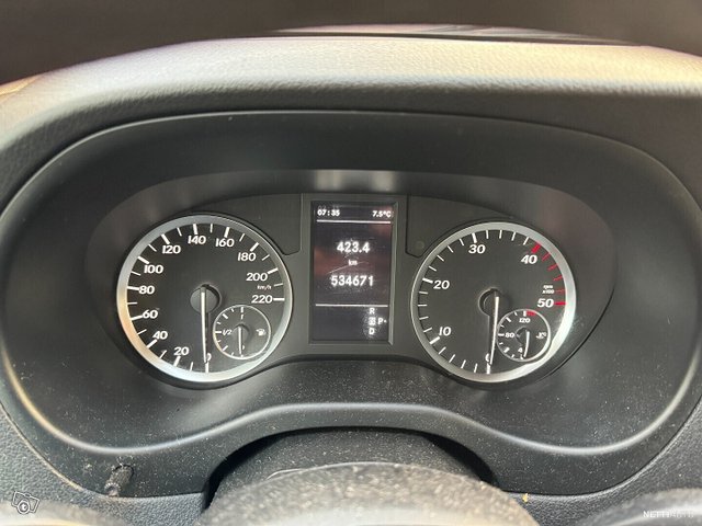 Mercedes-Benz Vito 11