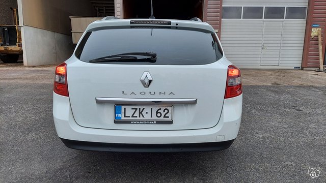Renault Laguna 5