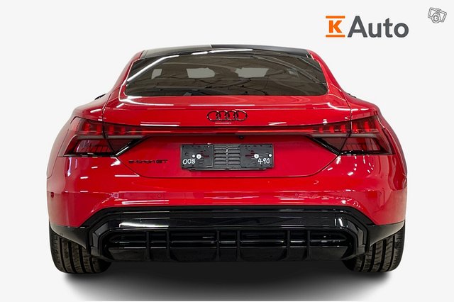 Audi E-tron GT 3