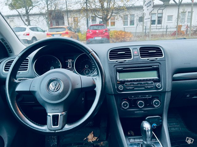 Volkswagen Golf 8