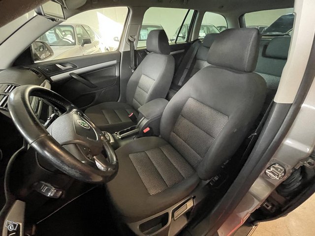 Skoda Octavia 9