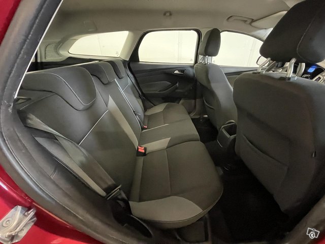 Ford Focus 15