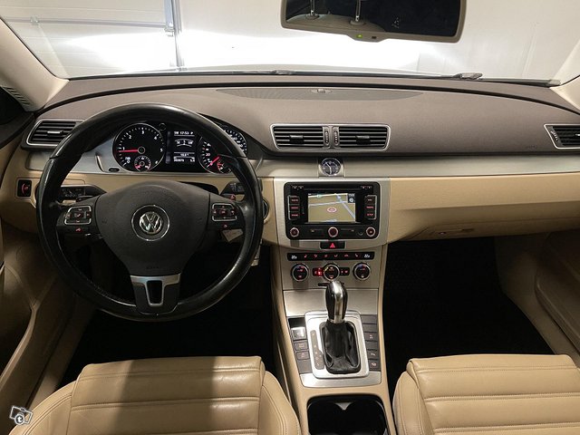 Volkswagen Passat 19