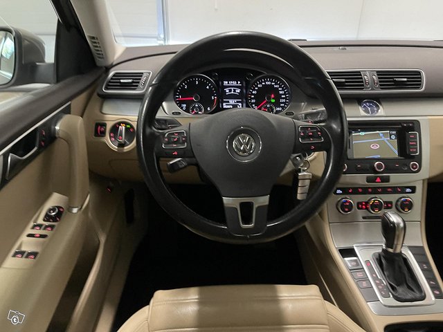 Volkswagen Passat 20