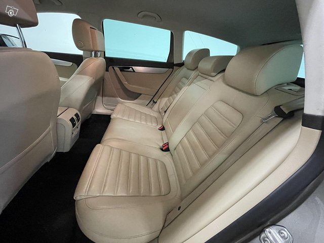 Volkswagen Passat 23