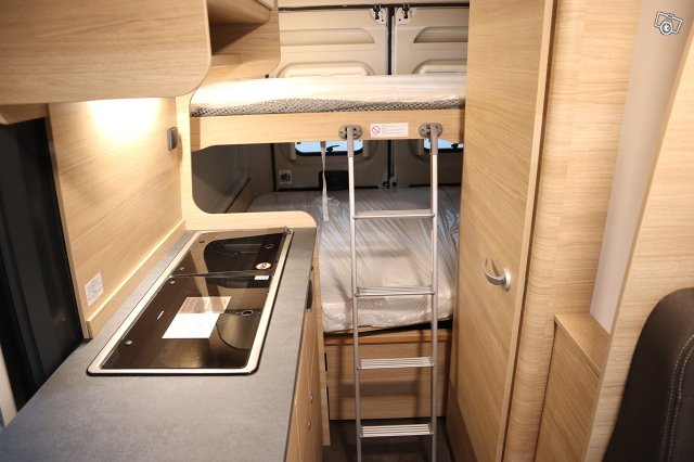 Roadcar van r 601 12