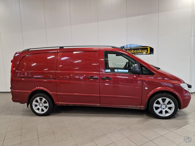 Mercedes-Benz Vito 2