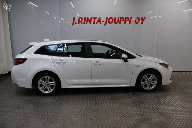 Toyota Corolla 2