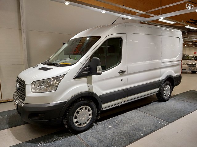 Ford Transit 1