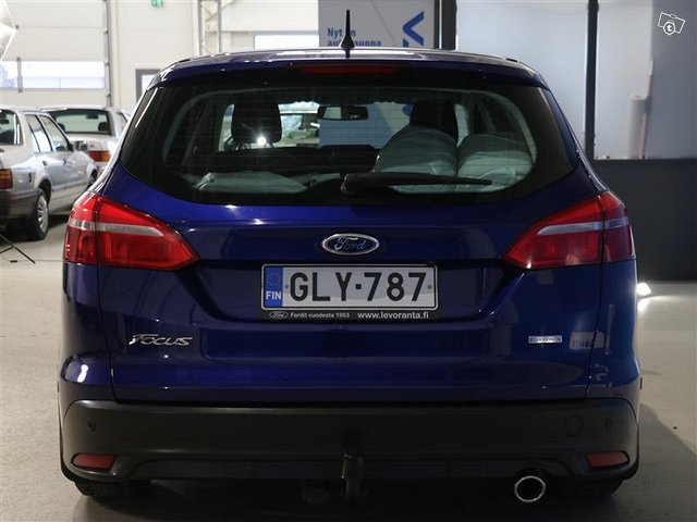 FORD Focus 5