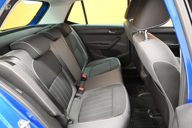 Skoda Fabia 12