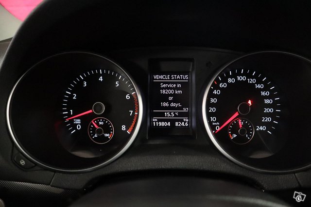 Volkswagen Golf 22