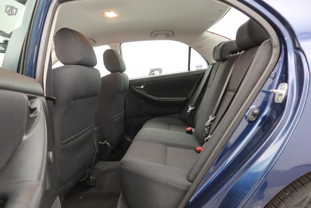 Toyota Corolla 15