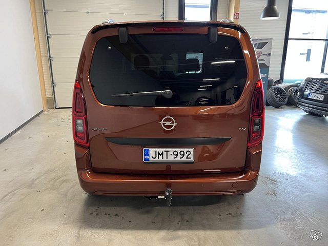 Opel Combo-e 4