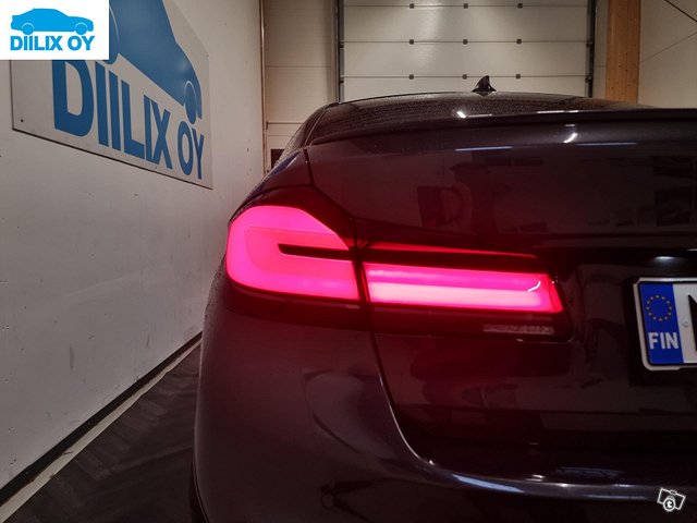 BMW 530 9