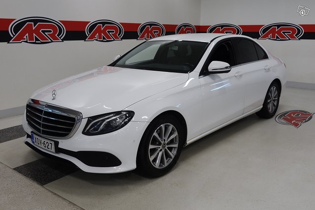 MERCEDES-BENZ E, kuva 1