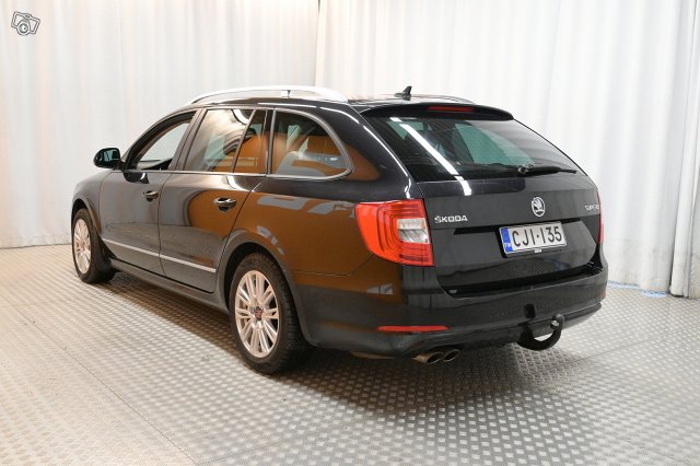 Skoda Superb 5