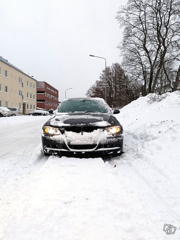 Bmw 320, kuva 1