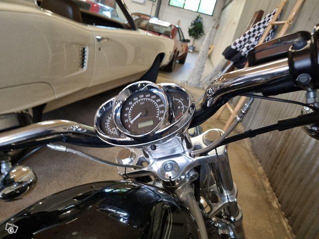 Harley-Davidson VRSC 10
