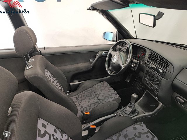 Volkswagen Golf 15