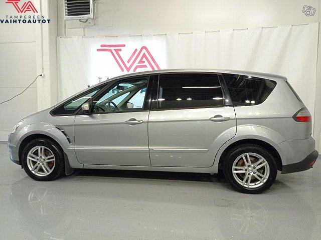 Ford S-MAX 4