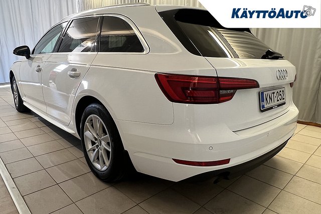 AUDI A4 4