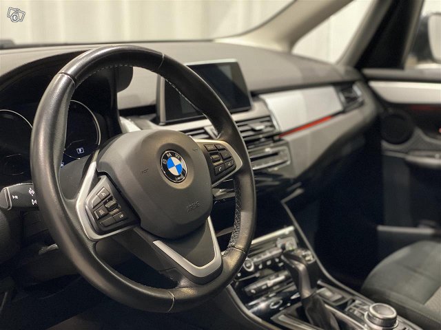 BMW 225 17