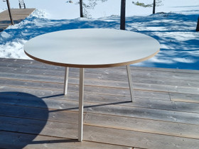 Hay Loop Stand pyöreä pöytä, Pöydät ja tuolit, Sisustus ja huonekalut, Marttila, Tori.fi Hay Loop Stand pyöreä pöytä, Pöydät ja tuolit, Sisustus ja huonekalut, Marttila, Tori.fi