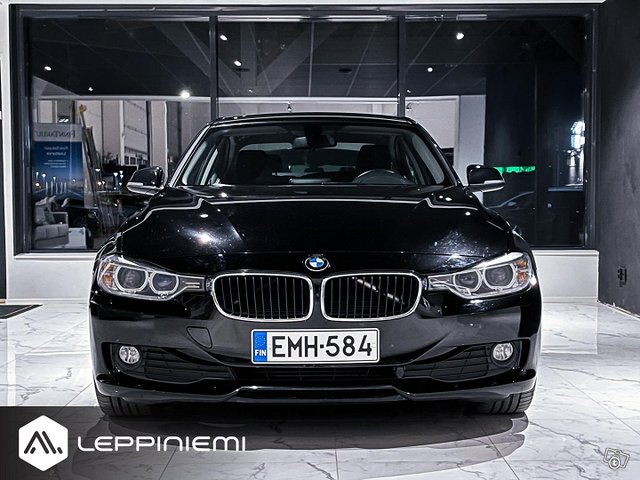 BMW 318 2